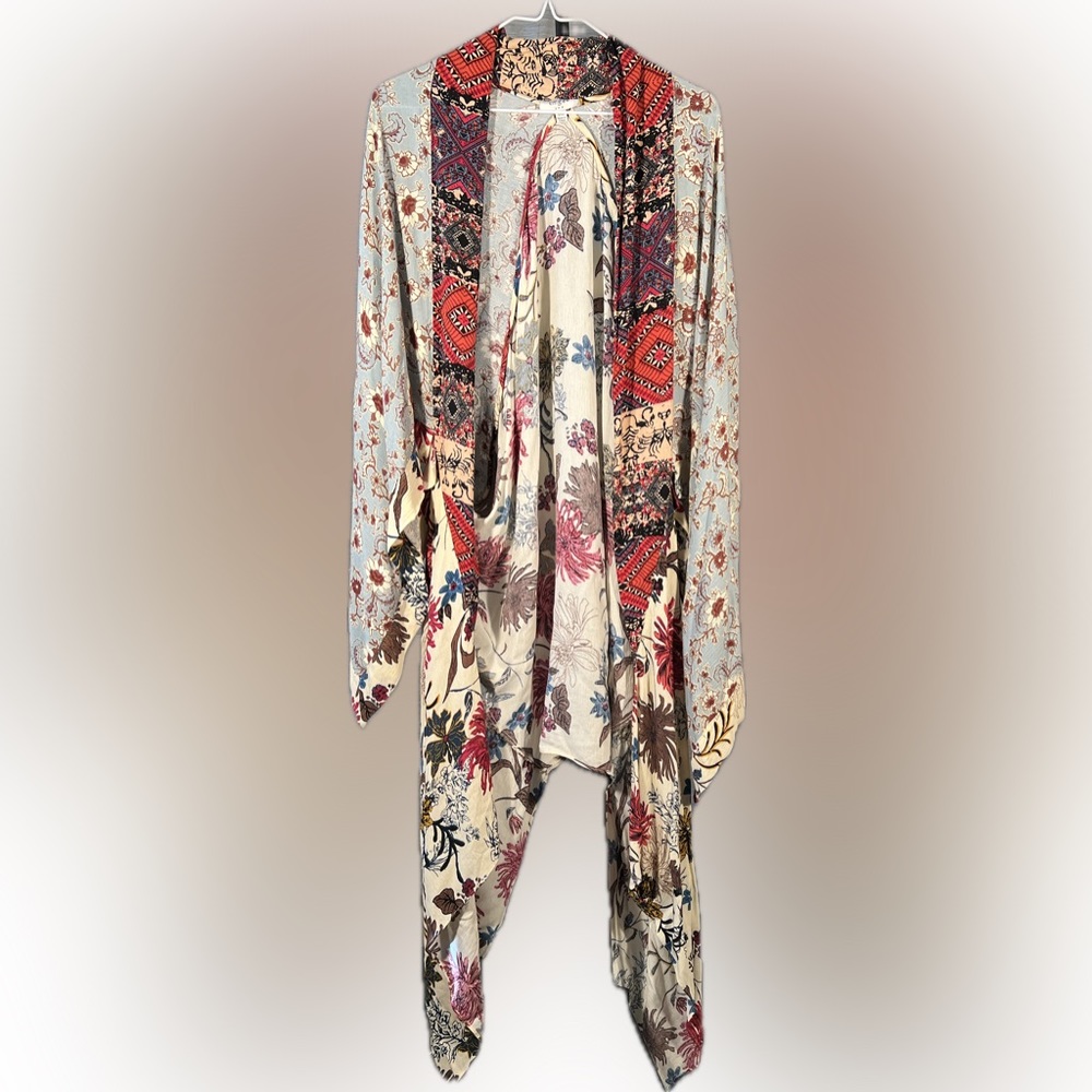 Umgee Boho S/M Vanilla Blossom Floral Mixed Print Asymmetrical Hem Kimono Duster
